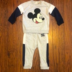 Mickey outfit